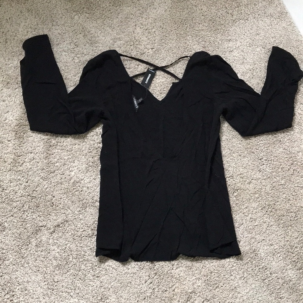 Sm, open back ballerina sleeve black flowy shirt